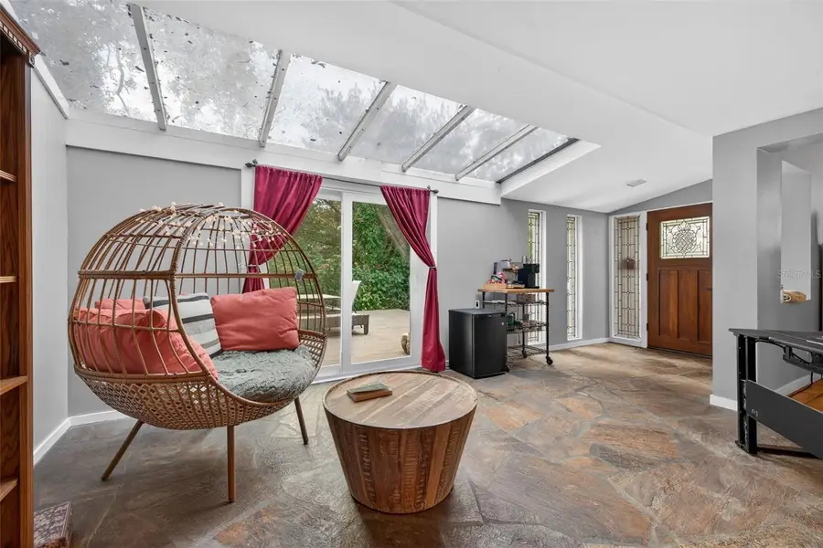 1007 Palm Terrace Drive, Clearwater, FL 33755 - Image #3