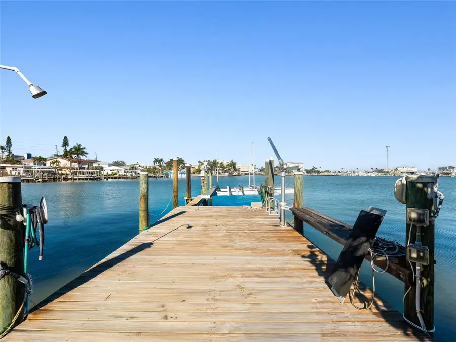 244 145th Avenue E, Madeira Beach, FL 33708 - Image #3