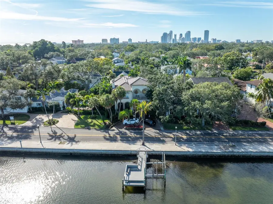 2152 Coffee Pot Boulevard Ne, Saint Petersburg, FL 33704 - Image #2