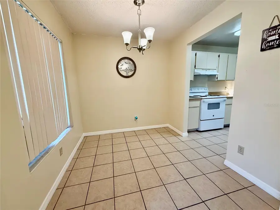 1422 Highland Ridge Circle, Brandon, FL 33510 - Image #3