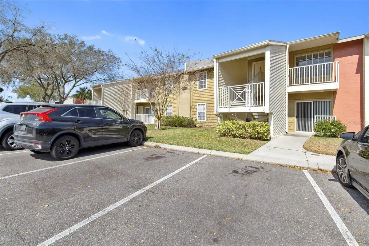 302 Lake Parsons Green #203, Brandon, FL 33511 - Image #1