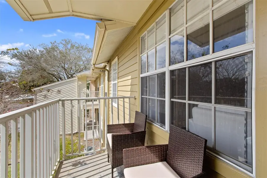 302 Lake Parsons Green #203, Brandon, FL 33511 - Image #2