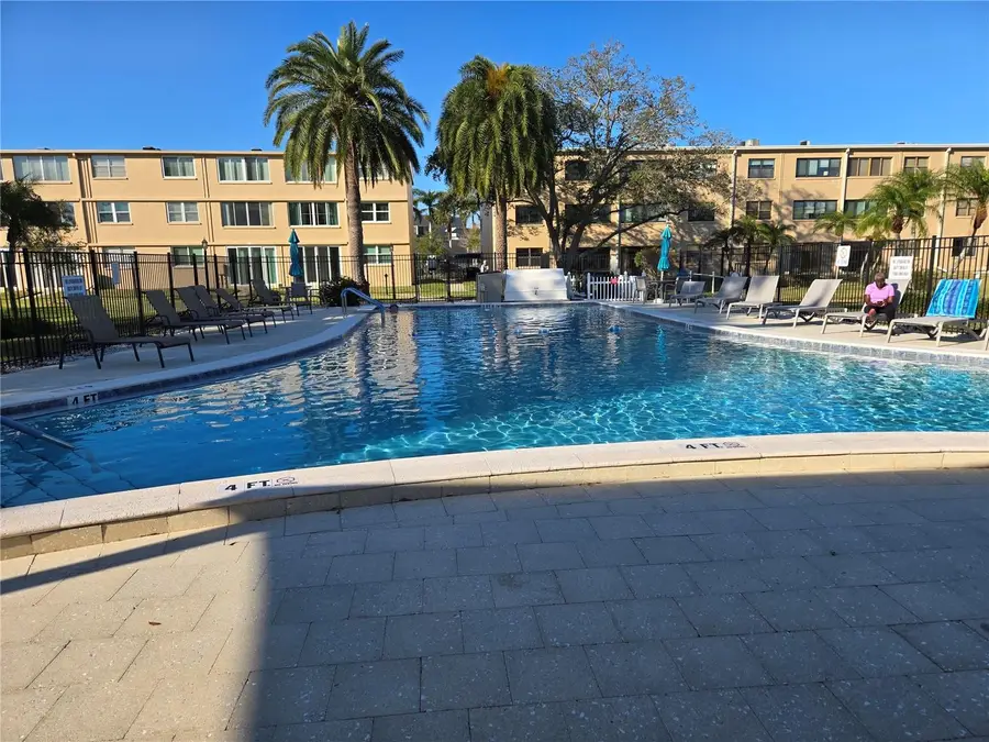 4915 Bay Street Ne #322, Saint Petersburg, FL 33703 - Image #2