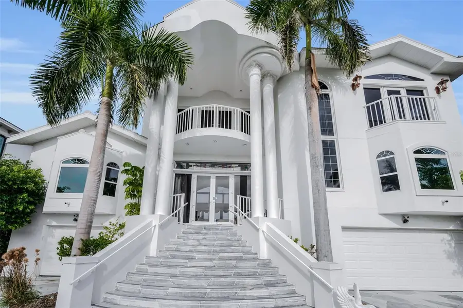 391 1st Street W, Saint Petersburg, FL 33715 - Image #3