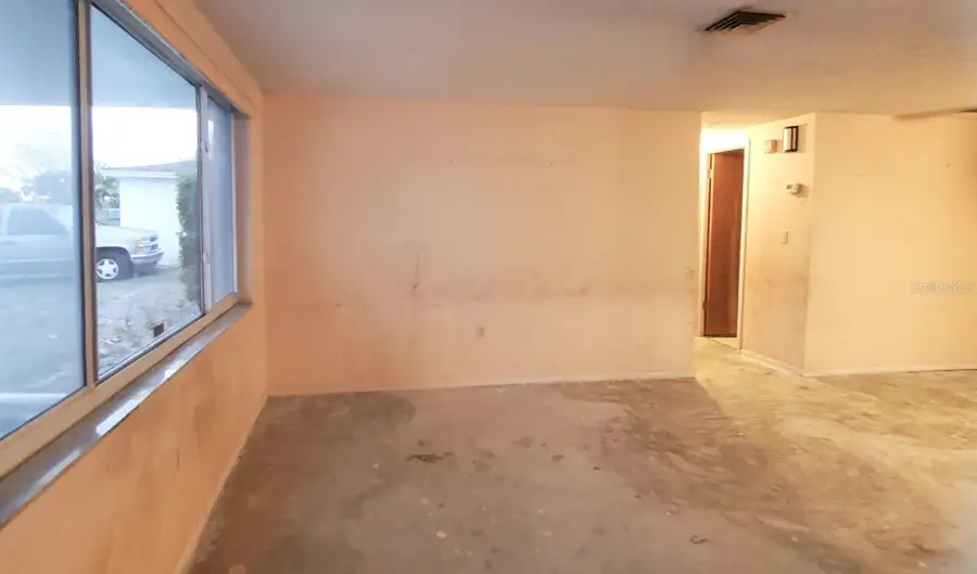 11539 Meredith Lane, Port Richey, FL 34668 - Image #2