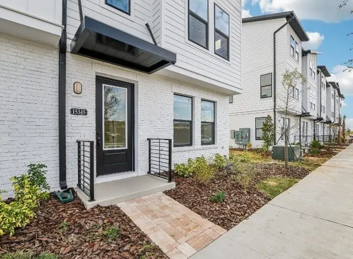 15345 Hamlin Park Drive, Winter Garden, FL 34787 - Image #3