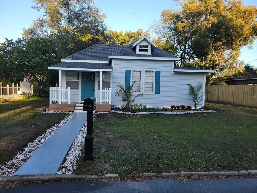 5548 11th Street, Zephyrhills, FL 33542 - Image #3