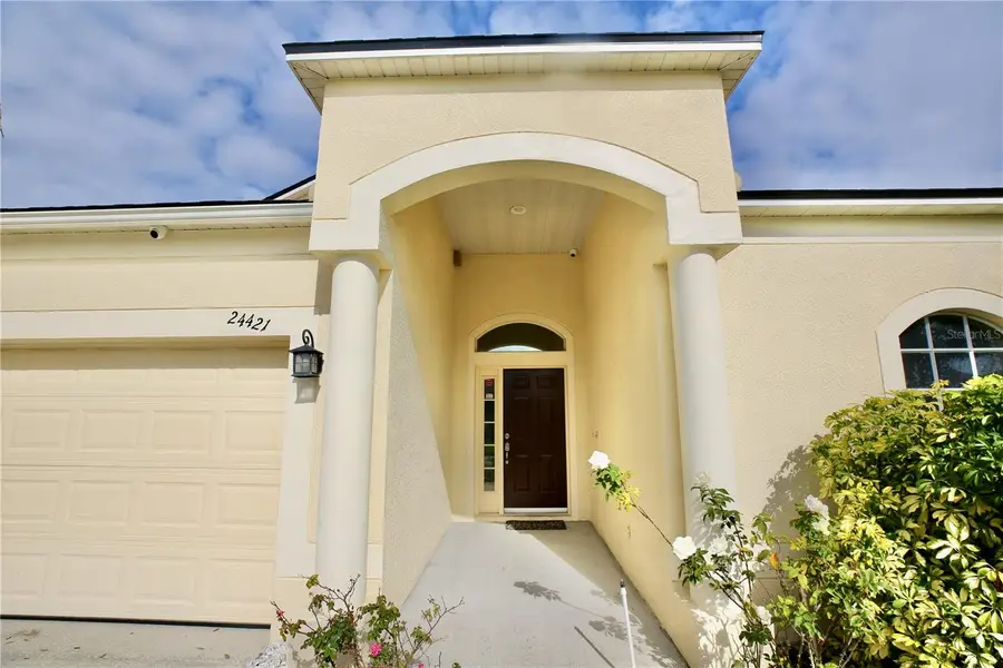 24421 Breezy Oak Court, Lutz, FL 33559 - Image #3