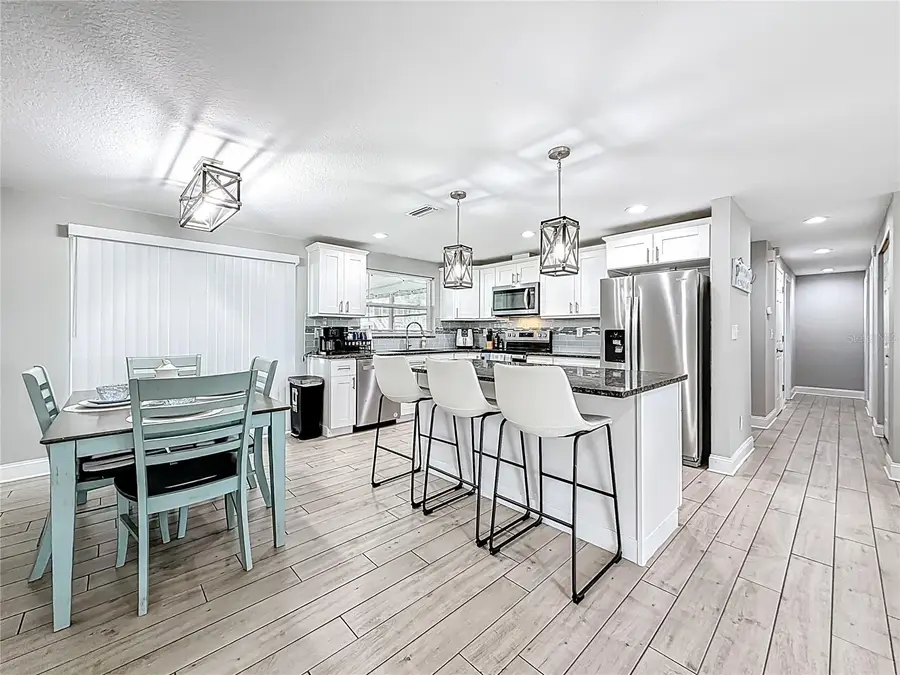 2449 66th Avenue S, Saint Petersburg, FL 33712 - Image #2