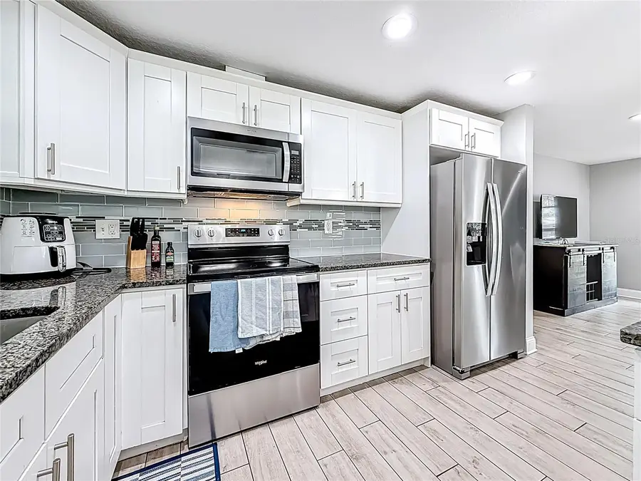 2449 66th Avenue S, Saint Petersburg, FL 33712 - Image #3