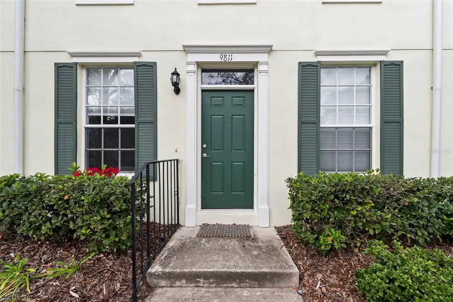 9811 W Park Village Drive, Tampa, FL 33626 - Image #2