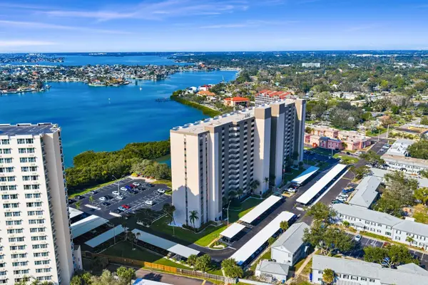 7050 Sunset Drive S #801, SOUTH PASADENA, FL 33707