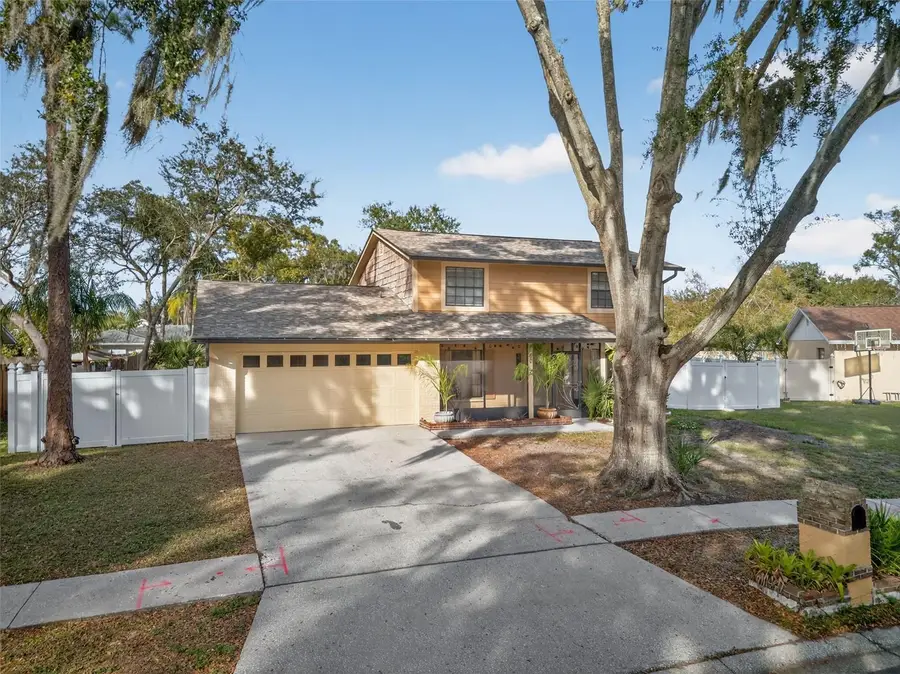 520 Wynnwood Drive, Brandon, FL 33511 - Image #2