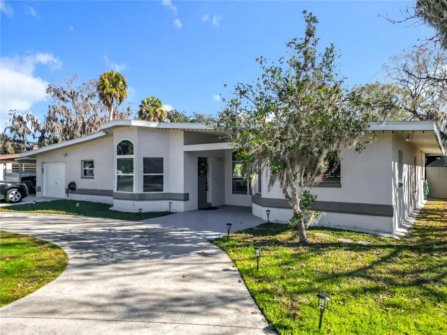 421 NW 14th Place, Crystal River, FL 34428 - Image #2