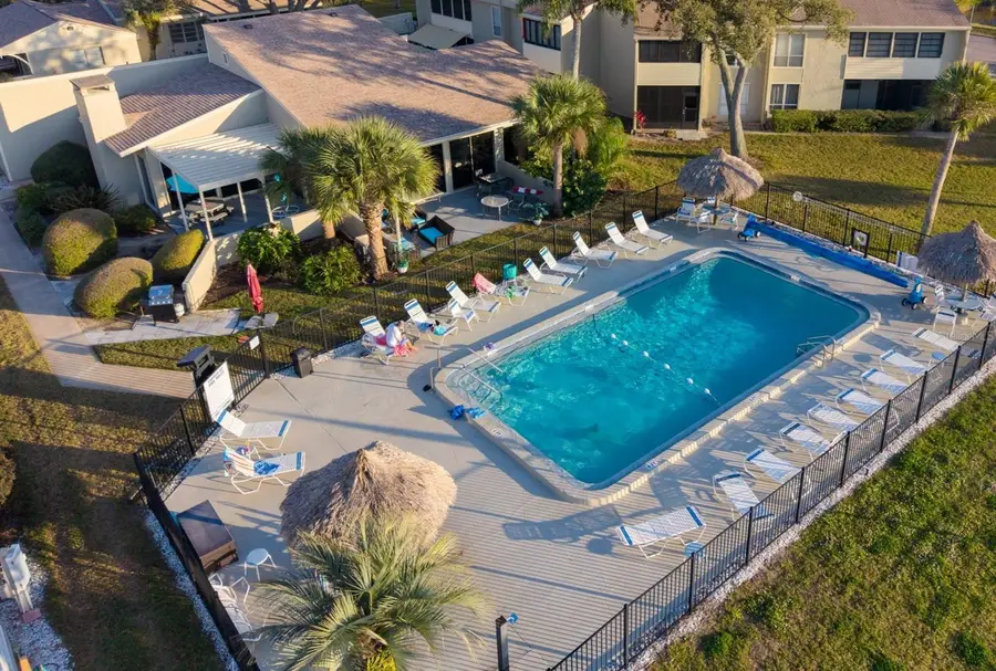 616 Windrush Bay Drive #616, Tarpon Springs, FL 34689 - Image #2