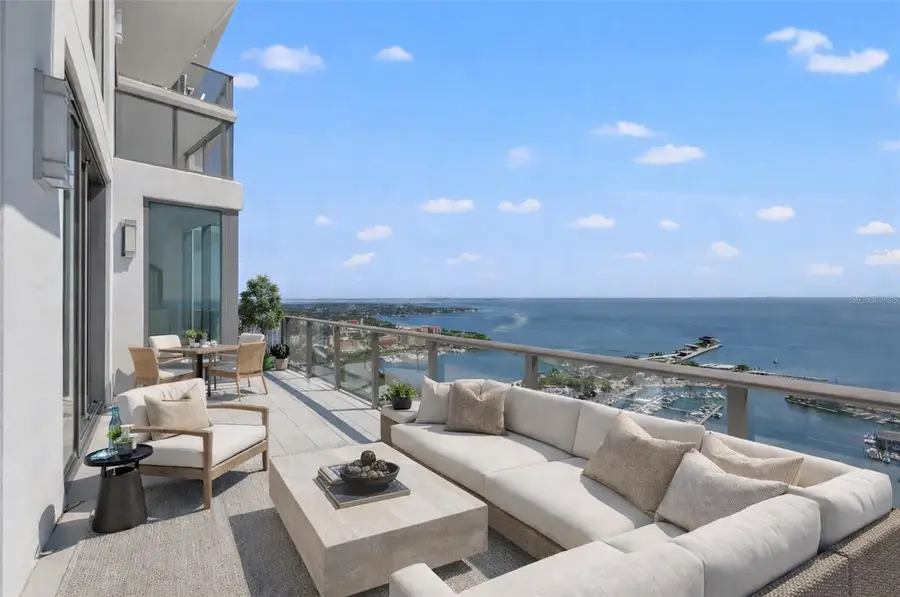 100 1st Avenue N #3902, Saint Petersburg, FL 33701 - Image #2