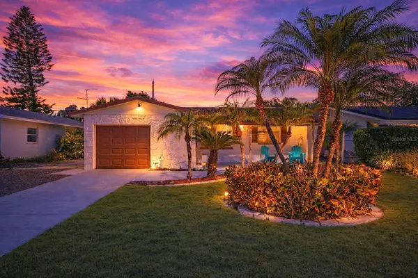 5451 18th Avenue N, ST PETERSBURG, FL 33710