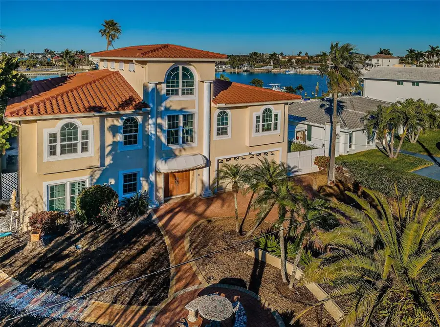 30 Dolphin Drive, Treasure Island, FL 33706 - Image #3