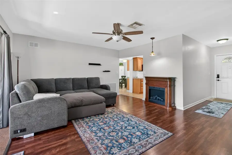 13584 Twig Terrace, Largo, FL 33774 - Image #2