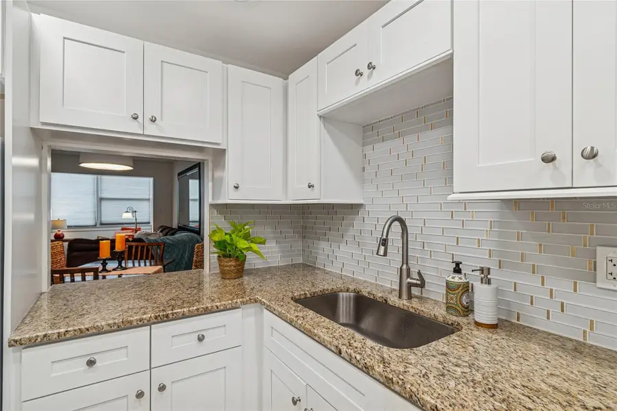 6800 20th Avenue N #107, Saint Petersburg, FL 33710 - Image #2