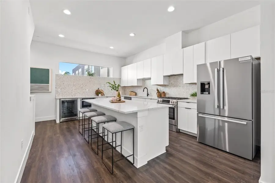 859 6th Avenue S, Saint Petersburg, FL 33701 - Image #2