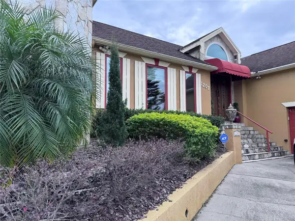 1207 Overlook Road, EUSTIS, FL 32726