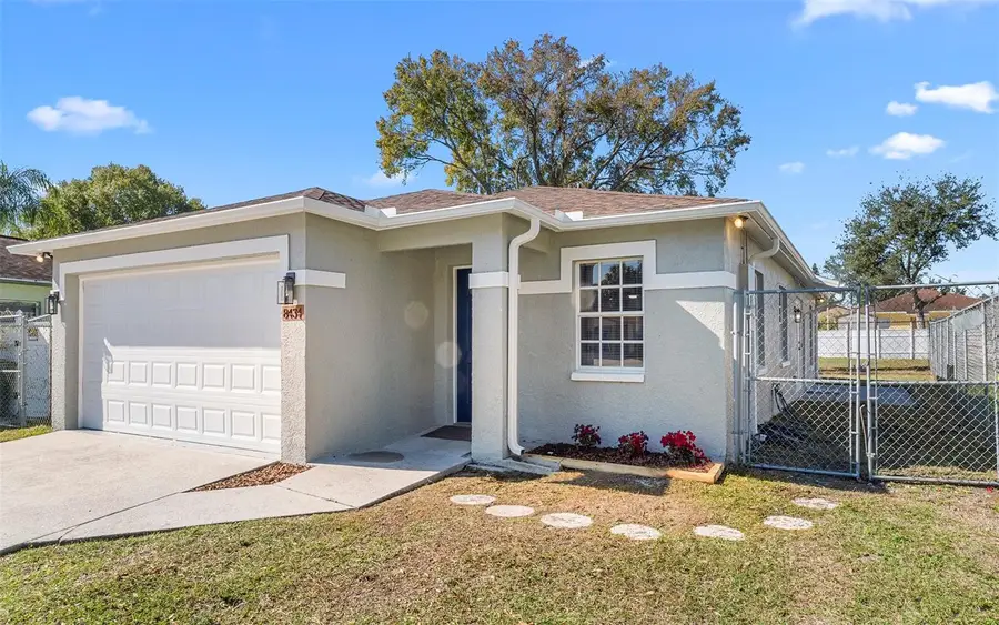 8434 N River Dune Street, Tampa, FL 33617 - Image #2