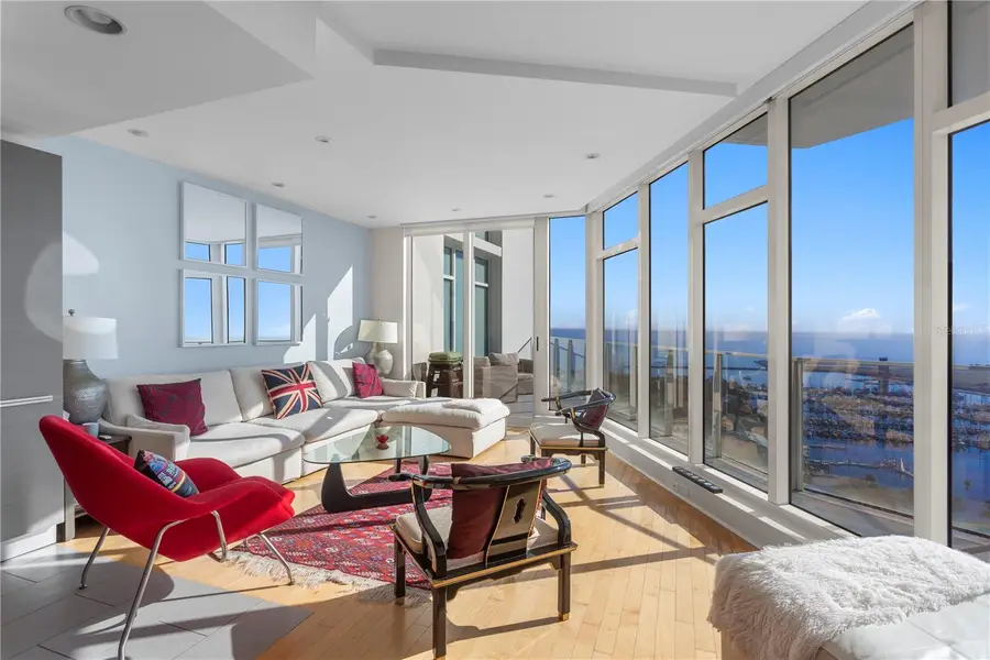 175 1st Street S #2107, Saint Petersburg, FL 33701 - Image #2