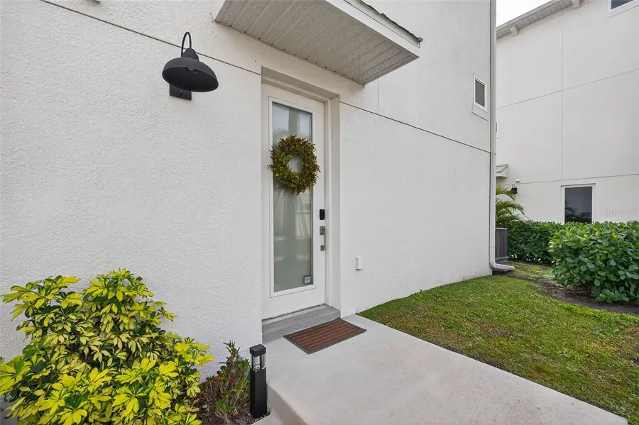 4742 Legacy Park Drive, Tampa, FL 33611 - Image #3