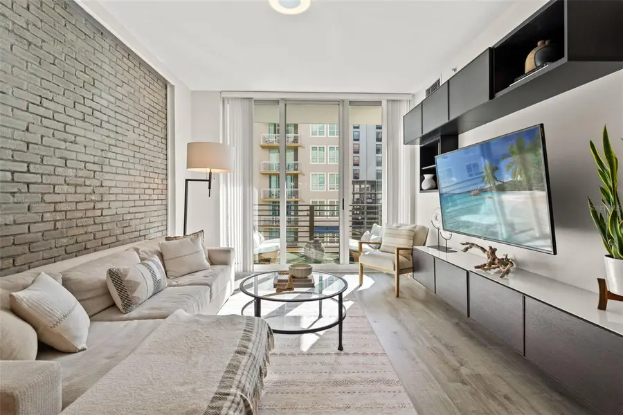 1120 E Kennedy Boulevard #413, Tampa, FL 33602 - Image #2