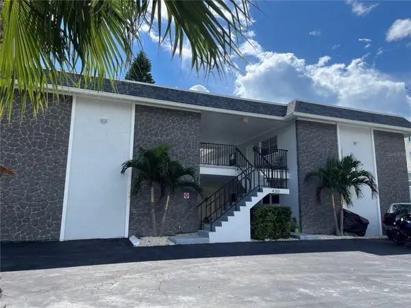 430 Larboard Way #6, CLEARWATER BEACH, FL 33767