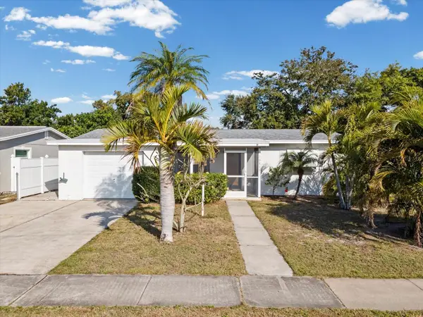 10819 86th Avenue, SEMINOLE, FL 33772