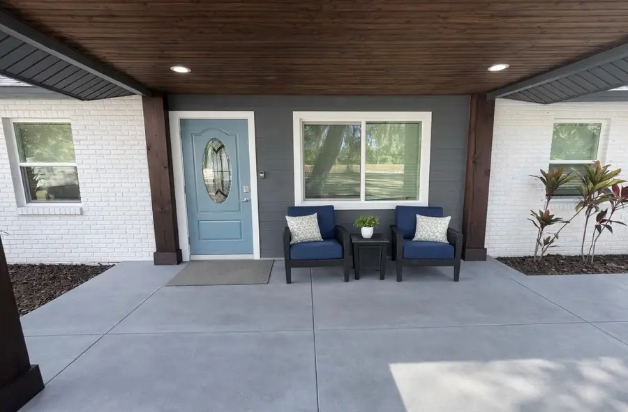 8004 Alafia Ridge Road, Riverview, FL 33569 - Image #2