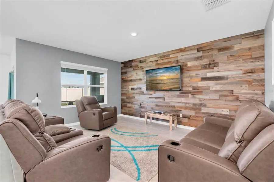 5943 Wandering Willow Drive, Wesley Chapel, FL 33545 - Image #3