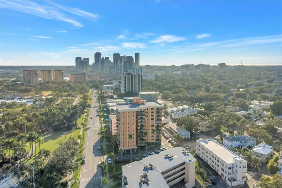 1120 N Shore Drive Ne #1103, Saint Petersburg, FL 33701 - Image #2