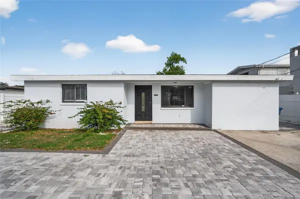 2304 E 111th Avenue, TAMPA, FL 33612