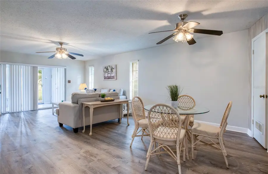 2206 Cordova Green, Seminole, FL 33777 - Image #2