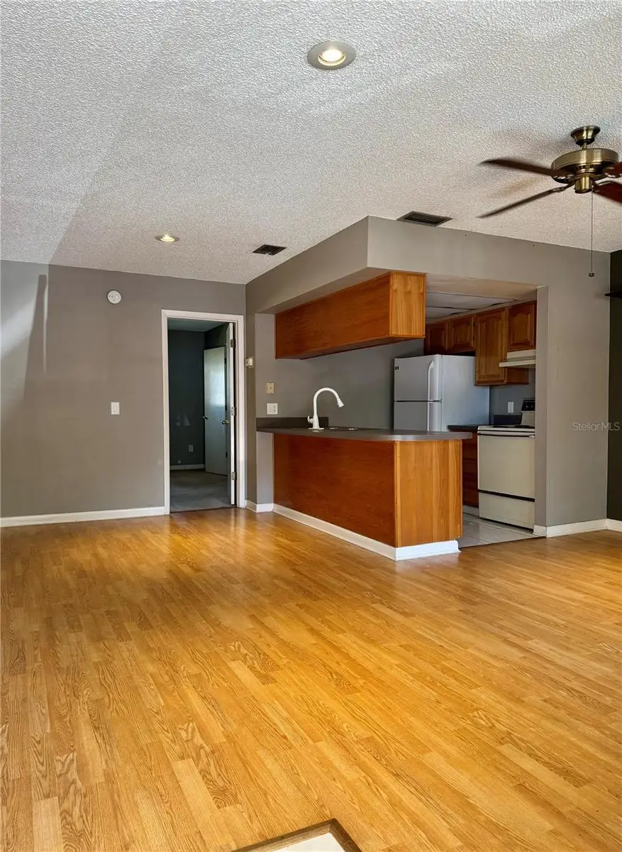 4506 S Oak Drive #S42, Tampa, FL 33611 - Image #3