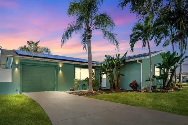 11017 64th Terrace, SEMINOLE, FL 33772