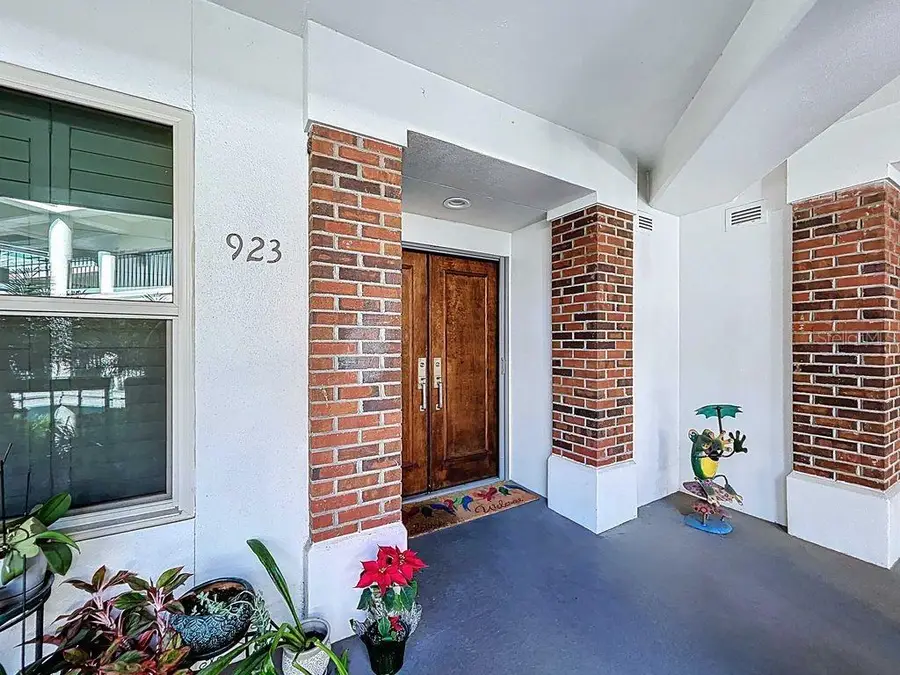 923 Seddon Cove Way #923, Tampa, FL 33602 - Image #2