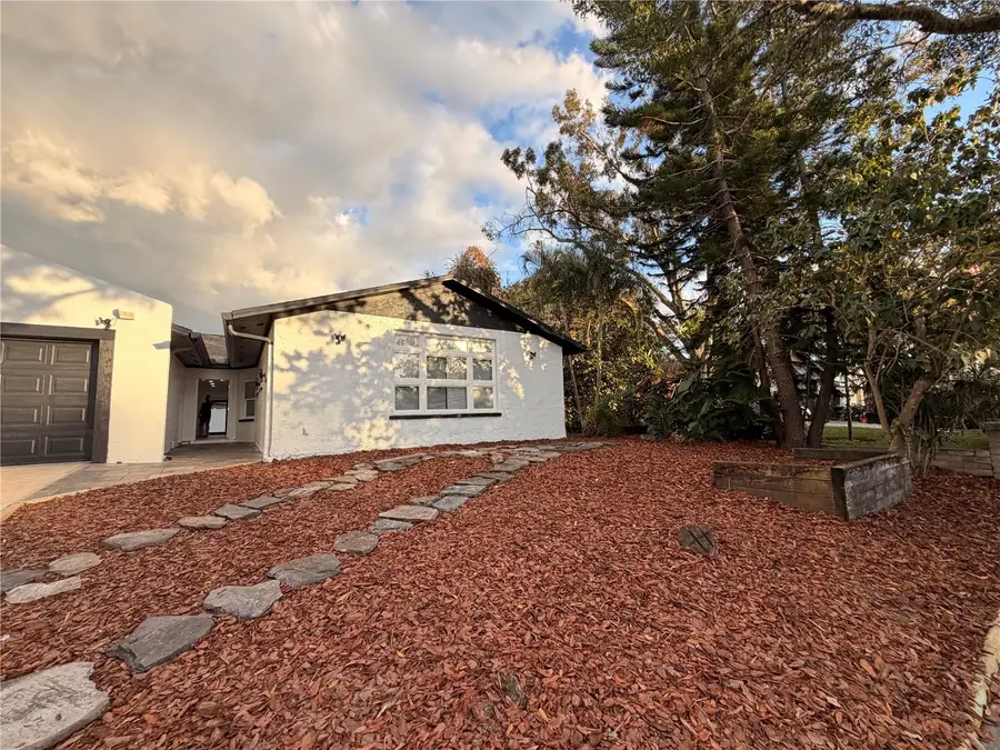 7513 Rustic Drive, Tampa, FL 33634 - Image #2