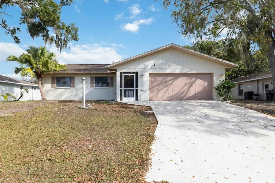 8427 Brandeis Circle E, Sarasota, FL 34243 - Image #3