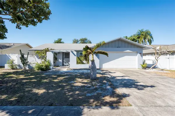 2456 Timbercrest Circle W, CLEARWATER, FL 33763