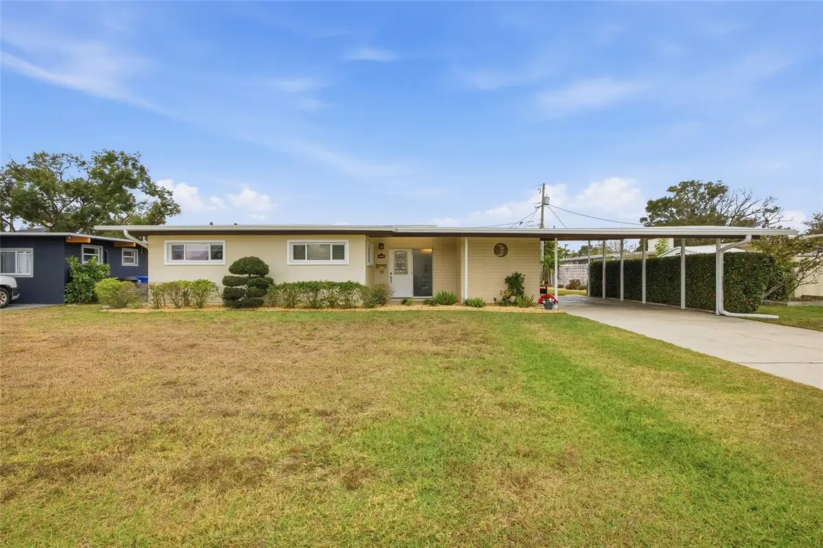 6134 Hampton Drive N, Saint Petersburg, FL 33710 - Image #1