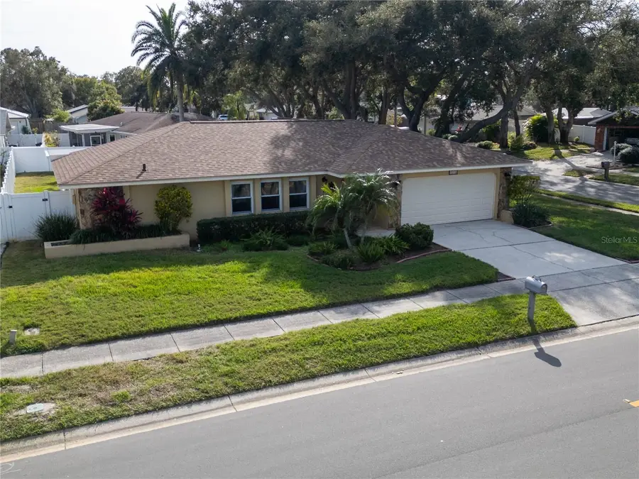 12156 98th Avenue, Seminole, FL 33772 - Image #2