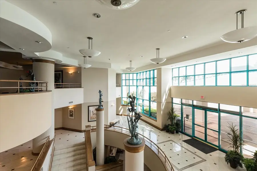 1560 Gulf Boulevard #604, Clearwater Beach, FL 33767 - Image #3