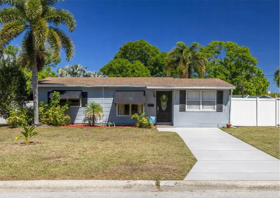 1541 68th Avenue N, Saint Petersburg, FL 33702 - #2