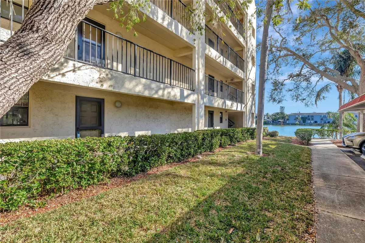 11485 Oakhurst Road #A105, Largo, FL 33774 - Image #1