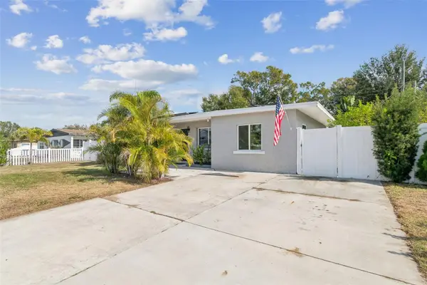 7631 18th Way N, ST PETERSBURG, FL 33702