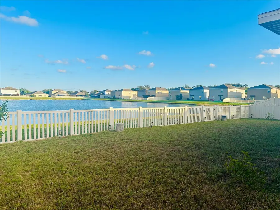 106 Cascade Bend Drive, Ruskin, FL 33570 - Image #3